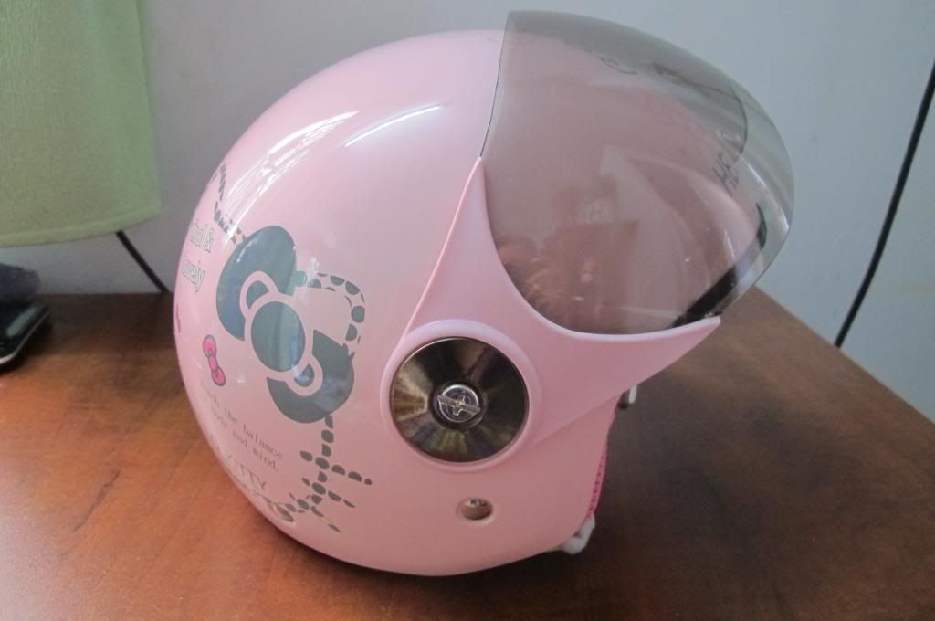 Bán lại nón bảo hiểm Hello Kitty 3/4 đầu, có kính - 6